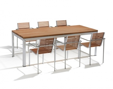 extremis-outdoor-table